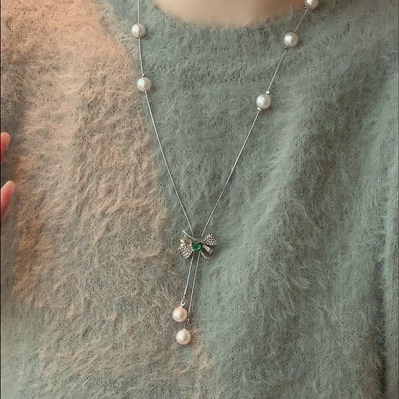 GOLICC Zircon Butterfly Pearl Necklace - Picture 7 of 11